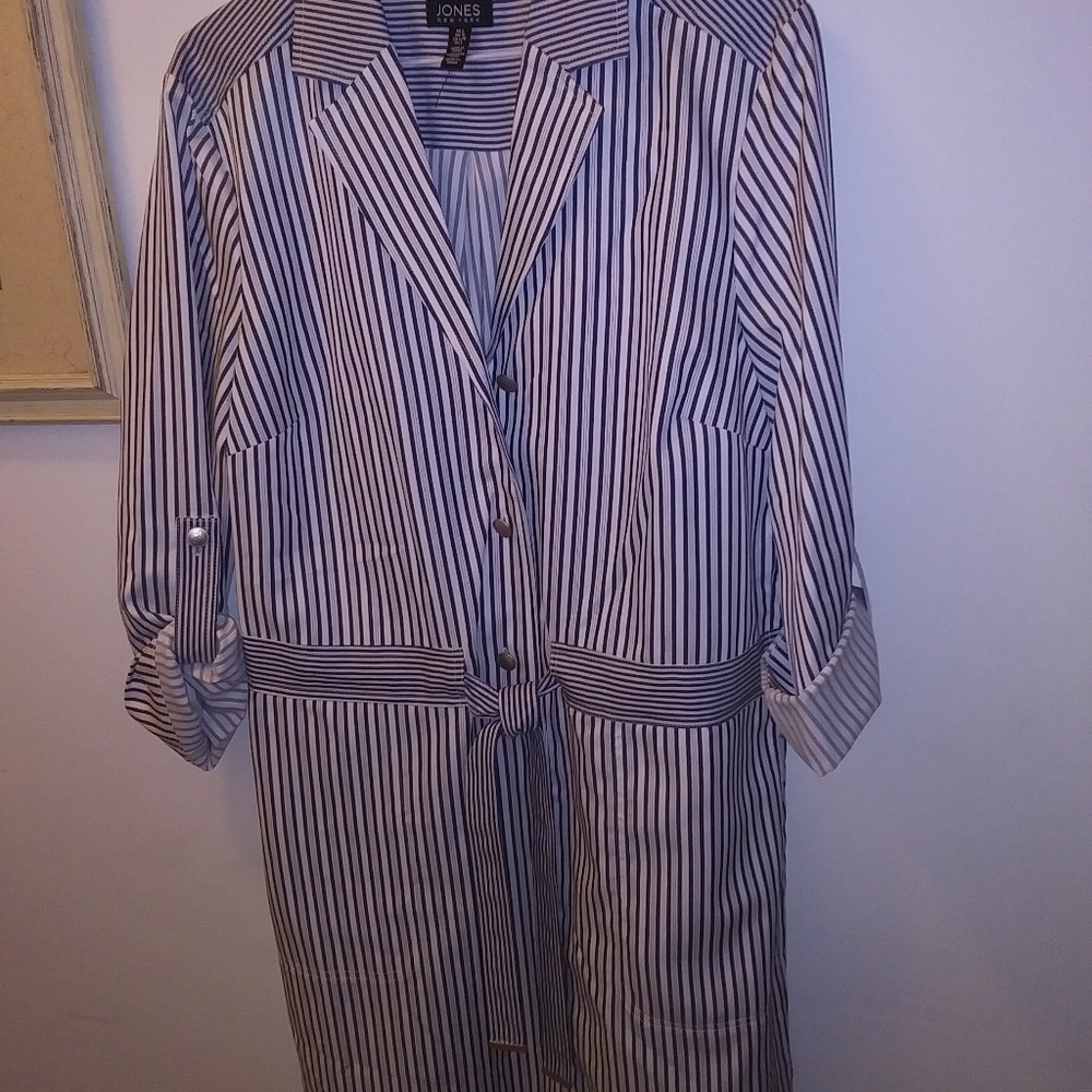 Jones of New Tork Dress